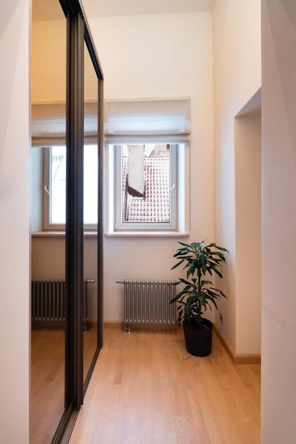 Old Riga Two Bedroom Apartment With 2 Bathrooms Экстерьер фото