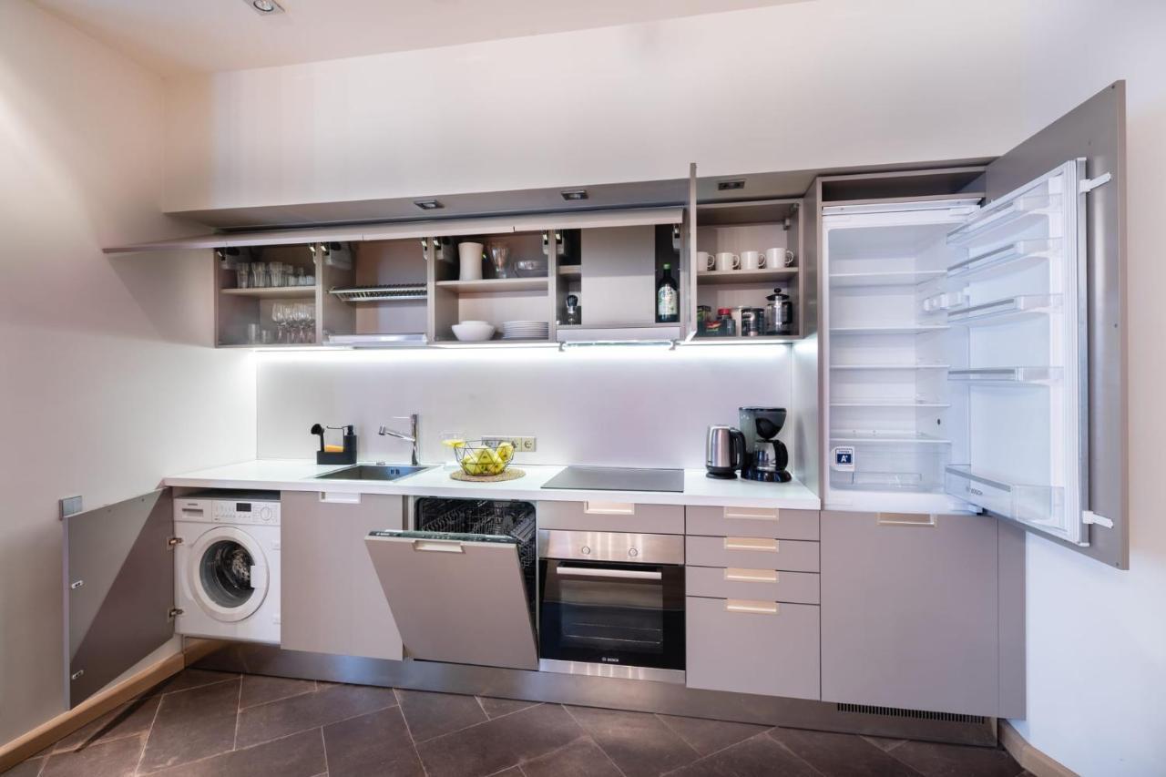 Old Riga Two Bedroom Apartment With 2 Bathrooms Экстерьер фото