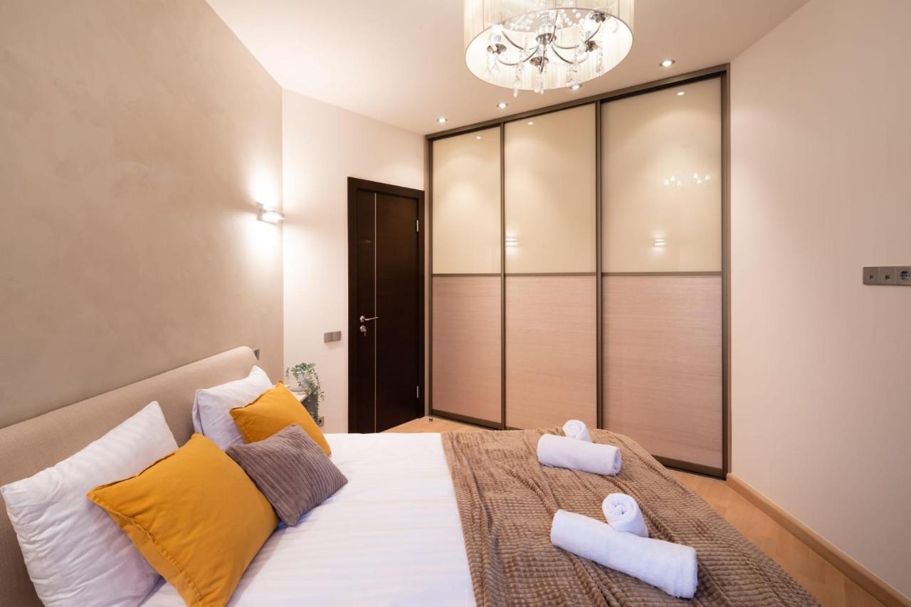 Old Riga Two Bedroom Apartment With 2 Bathrooms Экстерьер фото