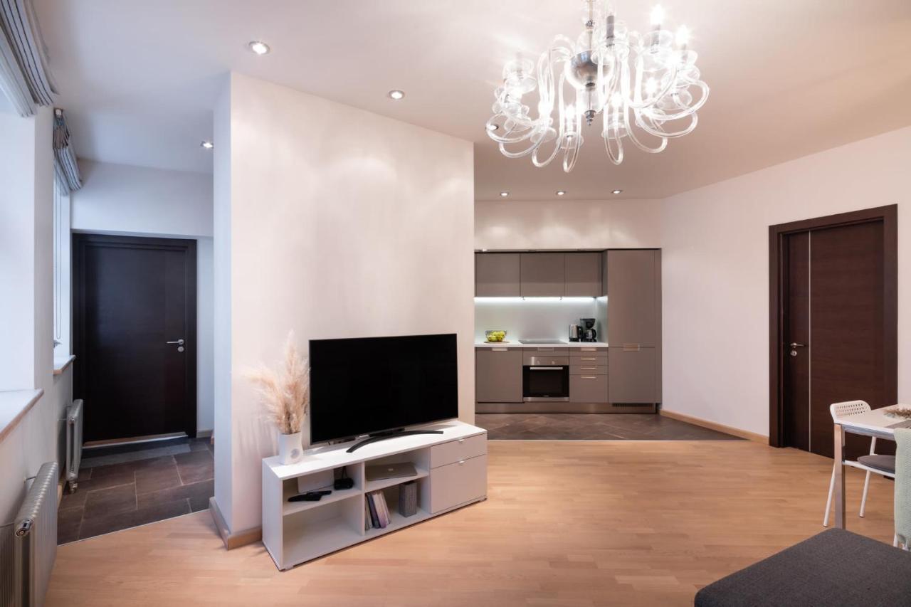 Old Riga Two Bedroom Apartment With 2 Bathrooms Экстерьер фото